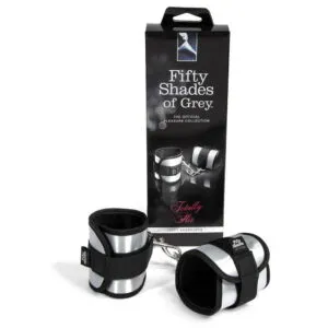Totally His Håndlænker – Fifty Shades of Grey